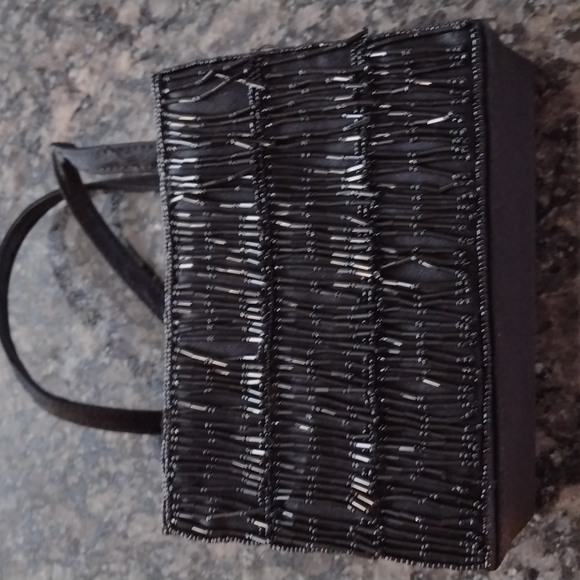 Handbag - Picture 2 of 2